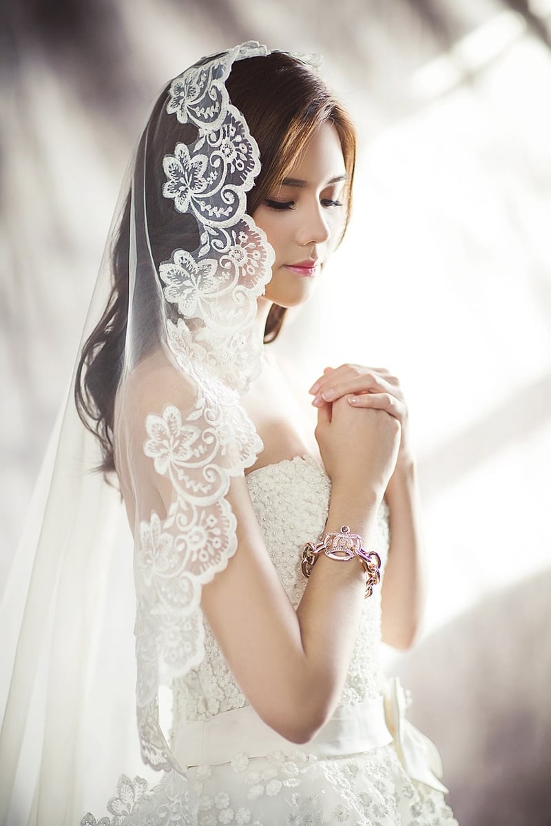 Flowing Veil